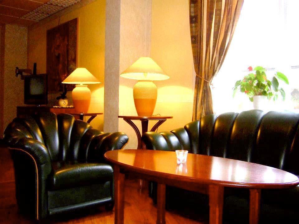 Nynaesgarden Hotell & Konferens ニーネスハムン エクステリア 写真