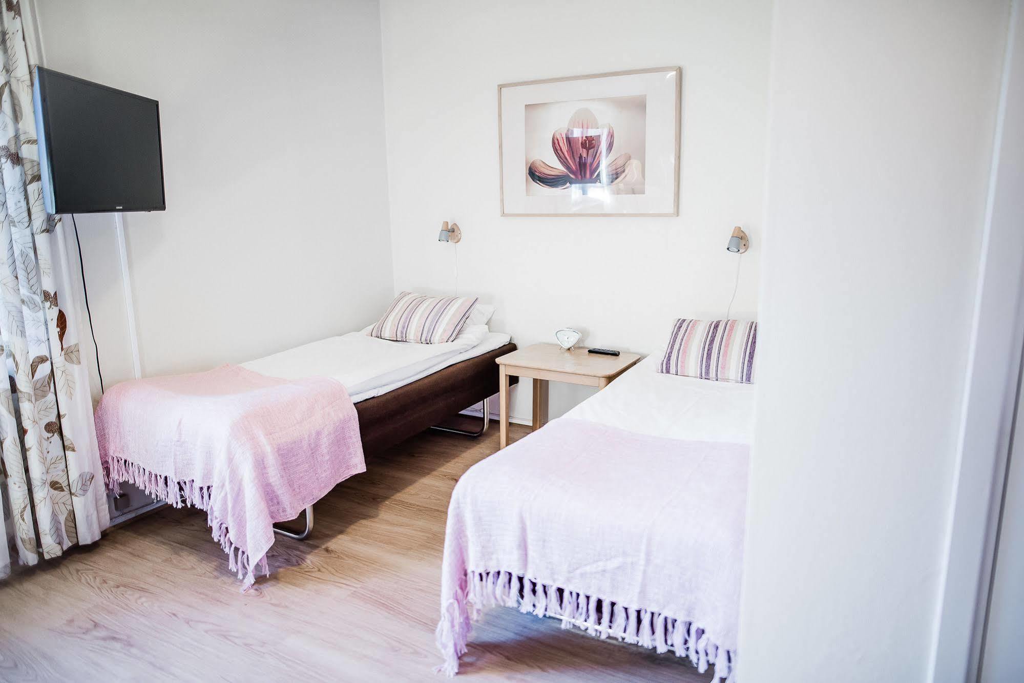 Nynaesgarden Hotell & Konferens ニーネスハムン エクステリア 写真